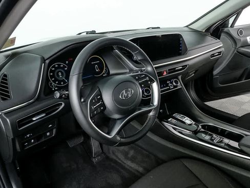 Used 2023 Hyundai Sonata SEL w/ Convenience Package image 4