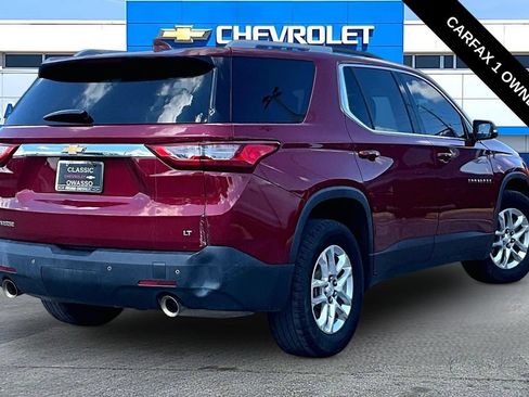Used 2018 Chevrolet Traverse LT FWD image 18
