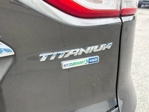 Used 2015 Ford Escape Titanium w/ Equipment Group 301A AWD/4WD image 12