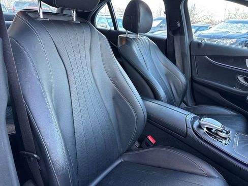 Used 2019 Mercedes-Benz E 300 4MATIC image 18