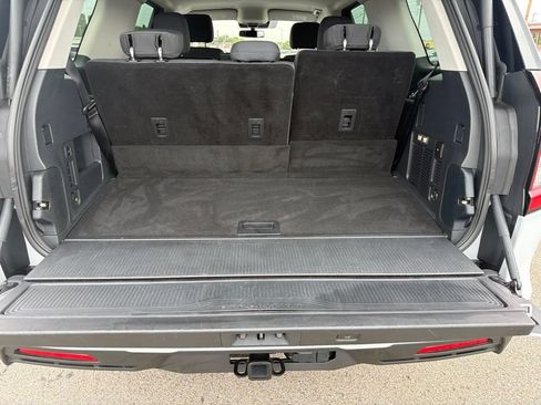 Used 2025 Ford Expedition Active AWD/4WD image 6