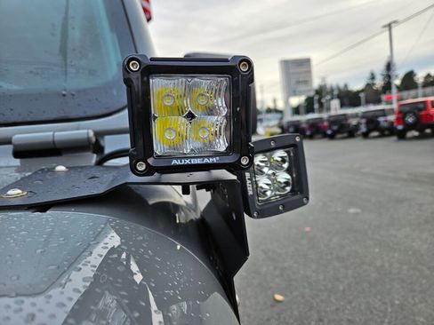 Used 2021 Jeep Gladiator Rubicon w/ Trailer Tow Package image 13