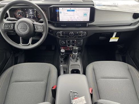 New 2025 Jeep Gladiator Sport image 9