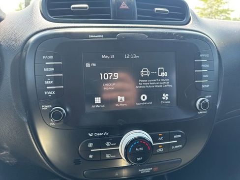 Used 2019 Kia Soul + FWD image 21