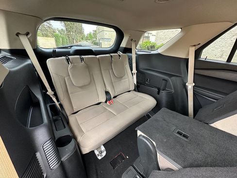 Used 2020 Ford Explorer 2WD image 33