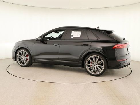 New 2026 Audi Q8 Prestige image 3