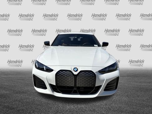 New 2026 BMW i4 eDrive40 w/ M Sport Package RWD image 3