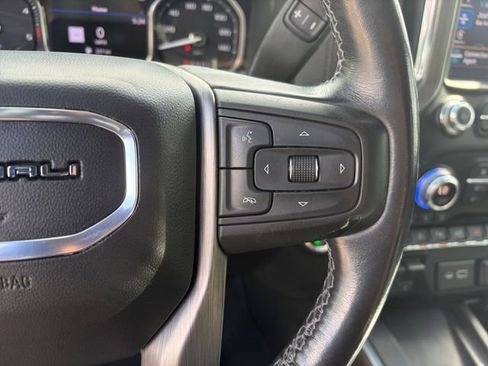 Used 2021 GMC Sierra 2500 Denali w/ Denali Black Diamond Edition AWD/4WD image 8