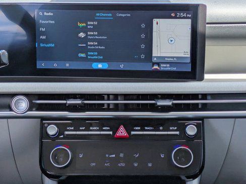 New 2025 Hyundai Tucson SEL FWD image 16