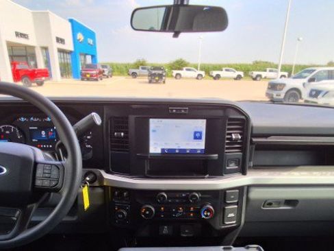 Used 2025 Ford F250 XLT w/ FX4 Off-Road Package AWD/4WD image 17