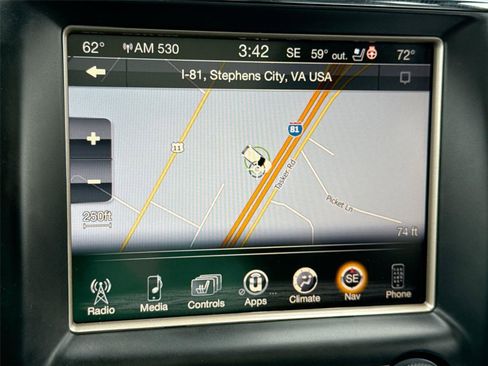Used 2015 Jeep Grand Cherokee Overland w/ Advanced Technology Group AWD/4WD image 35