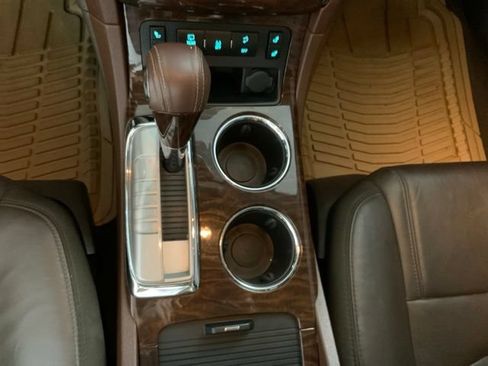 Used 2014 Buick Enclave Leather FWD image 18