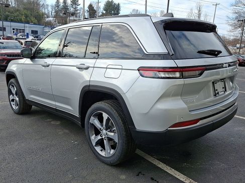 New 2026 Jeep Grand Cherokee Limited image 4