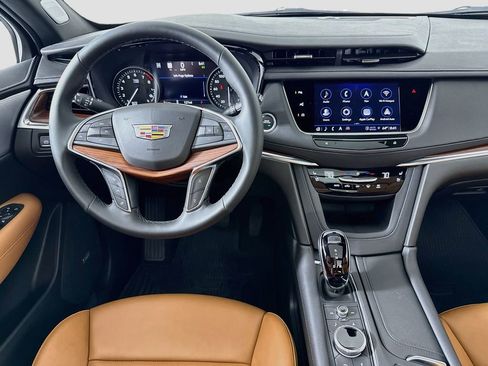 New 2026 Cadillac XT5 Premium Luxury w/ Driver Assist Package AWD/4WD image 23