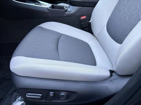 New 2025 Toyota RAV4 XLE image 12