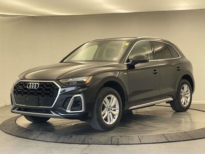 Used 2023 Audi Q5 2.0T Premium w/ Convenience Package