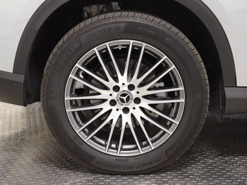 Certified 2026 Mercedes-Benz GLC 300 image 17