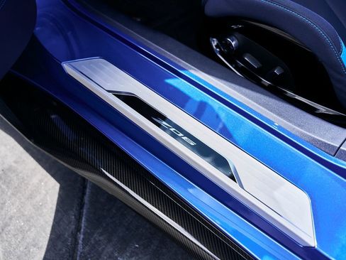 Used 2023 Chevrolet Corvette Z06 w/ Stealth Interior Trim Package RWD image 41