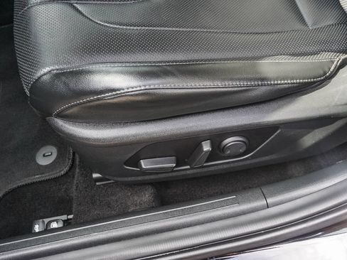 Used 2023 Hyundai Elantra Limited FWD image 20