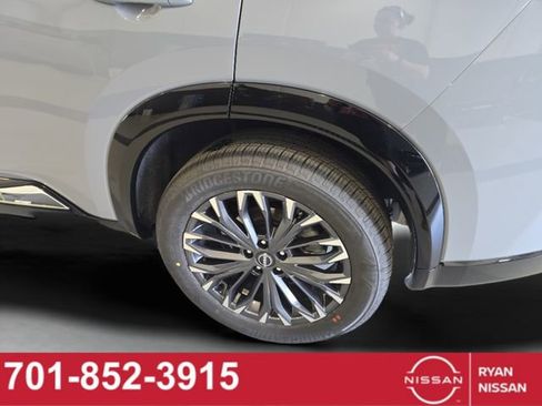 New 2026 Nissan Rogue Platinum AWD/4WD image 22