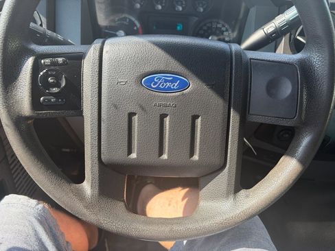 Used 2015 Ford F350 XL w/ Power Equipment Group AWD/4WD image 29