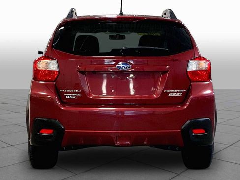 Used 2017 Subaru Crosstrek 2.0i Premium w/ Moonroof Package AWD/4WD image 5