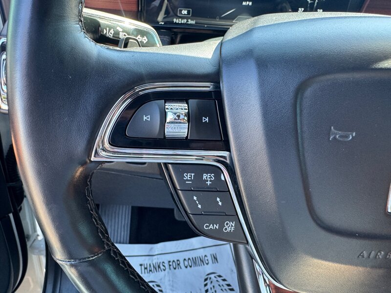 Used 2021 Lincoln Navigator L Reserve AWD/4WD image 28