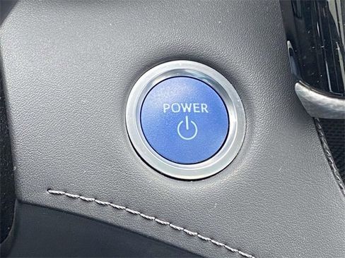 Used 2020 Toyota Highlander Platinum image 25