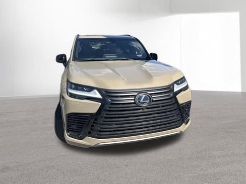 Used 2025 Lexus LX 700h Overtrail AWD/4WD image 3