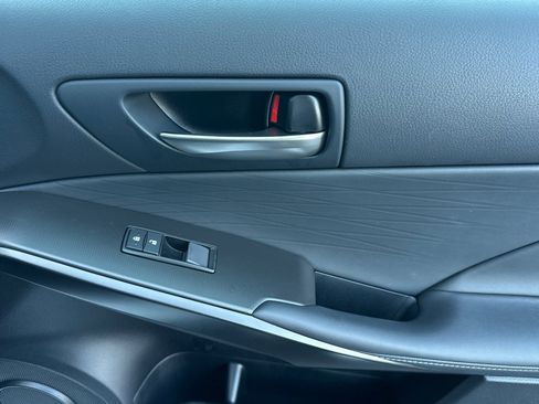 Used 2025 Lexus IS 350 F Sport image 21