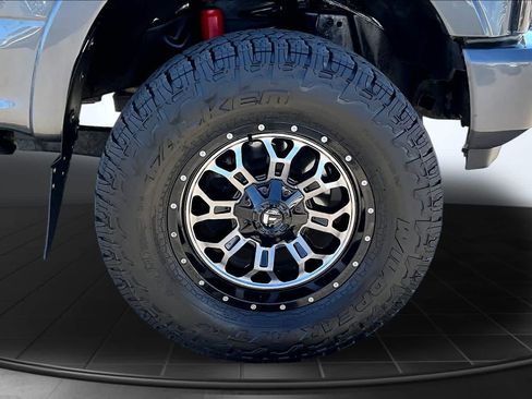 Used 2021 Ford F350 Lariat w/ Tremor Off-Road Package AWD/4WD image 34