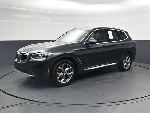 Used 2024 BMW X3 sDrive30i w/ Convenience Package RWD image 9