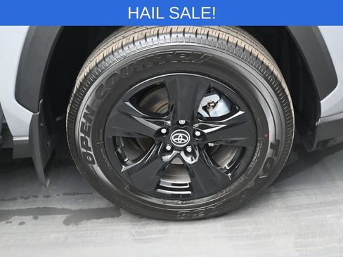 Used 2025 Toyota RAV4 XLE image 36