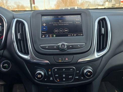 Used 2023 Chevrolet Equinox LT image 36