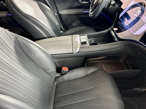 Certified 2024 Mercedes-Benz EQS 450+ 4MATIC SUV image 19