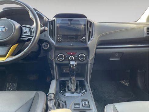 Used 2021 Subaru Crosstrek 2.5i Sport w/ Moonroof Package image 18