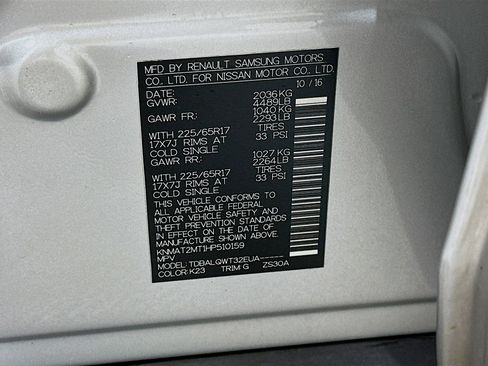 Used 2017 Nissan Rogue SV FWD image 12