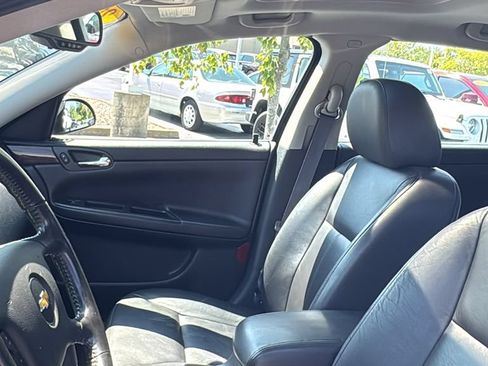 Used 2011 Chevrolet Impala LT w/ Luxury Edition Package FWD image 26