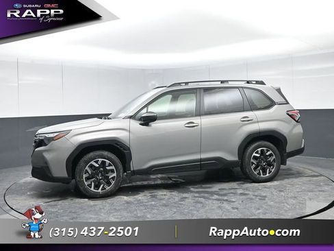 Used 2025 Subaru Forester Premium image 4
