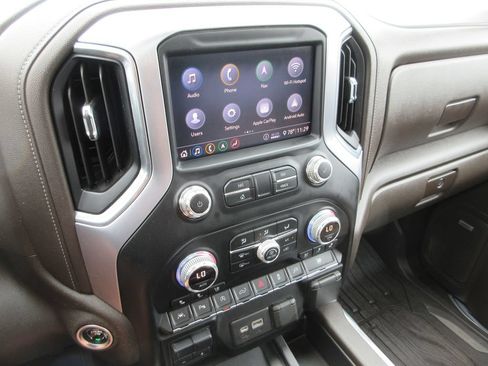 Used 2020 GMC Sierra 1500 SLT w/ SLT Premium Plus Package AWD/4WD image 33