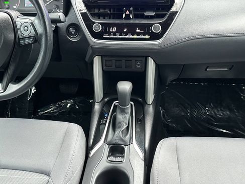 Used 2025 Toyota Corolla Cross AWD Hybrid image 15