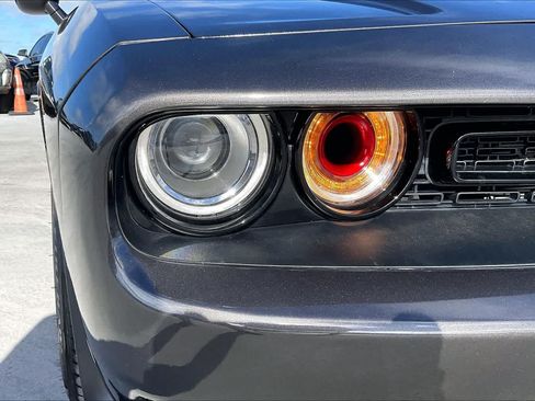 Used 2016 Dodge Challenger R/T Scat Pack RWD image 30