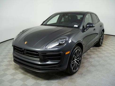 New 2026 Porsche Macan AWD/4WD image 1