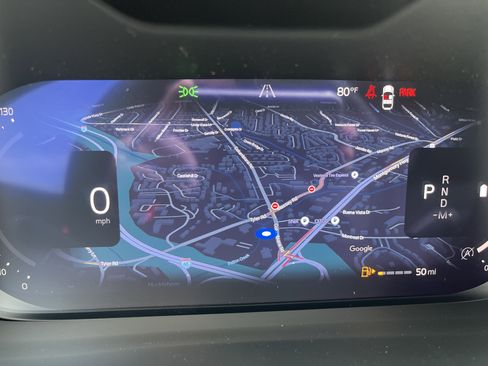 New 2026 Volvo XC40 B5 Core AWD/4WD image 16