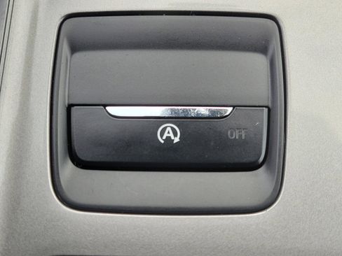 Used 2024 Ford Edge SEL w/ Convenience Package image 33