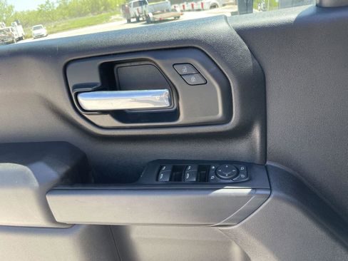 Used 2024 Chevrolet Silverado 2500 W/T w/ WT/CX Safety Package image 21