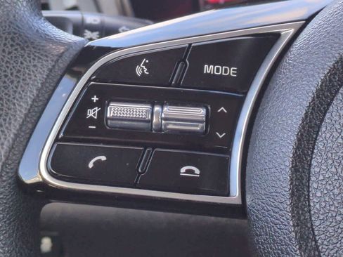 Used 2020 Kia Optima LX image 21