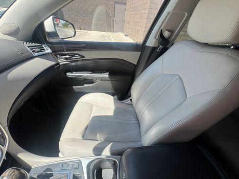 Used 2015 Cadillac SRX Premium w/ Driver Assist Package AWD/4WD image 13