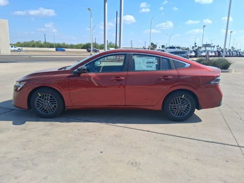 New 2026 Nissan Sentra SV w/ SV Convenience Package FWD image 4
