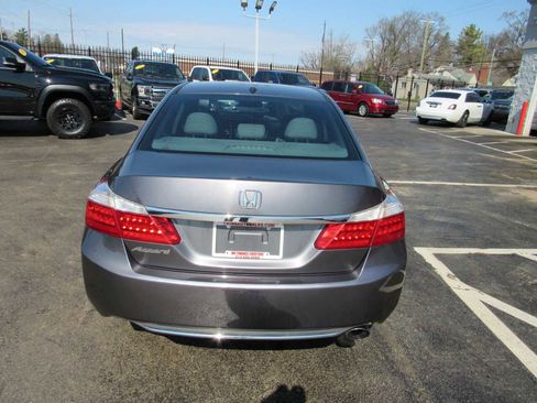 Used 2015 Honda Accord EX-L image 6
